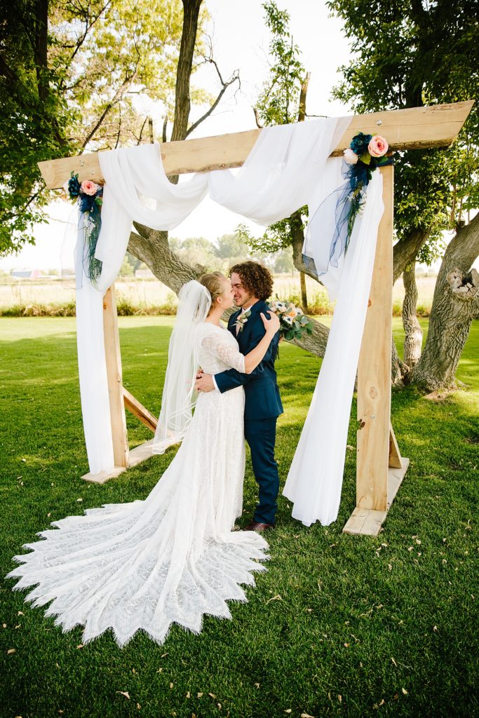 Pocatello photographer weddings 