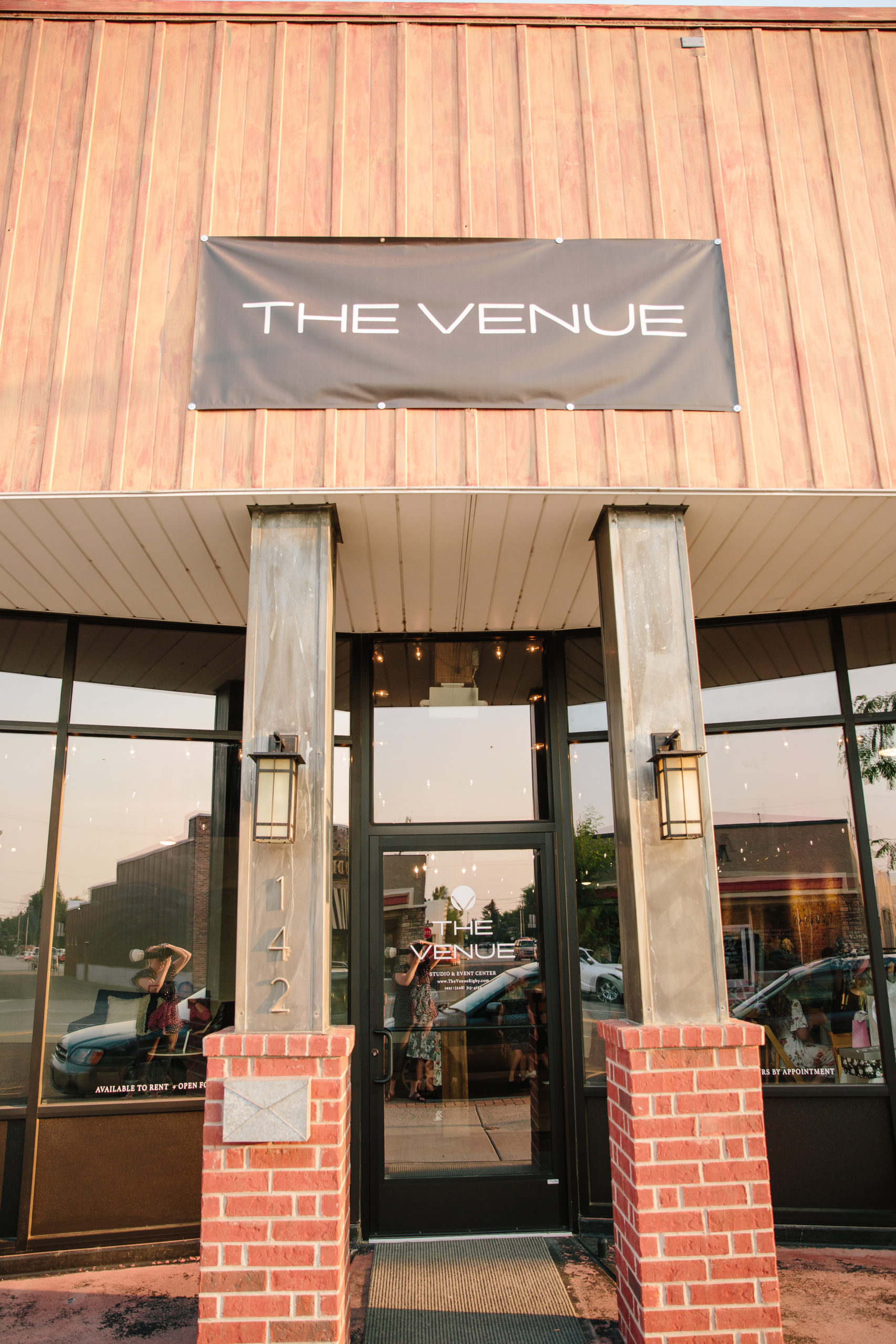 Indoor Rigby Wedding Venue The Venue Rigby Idaho Photographers